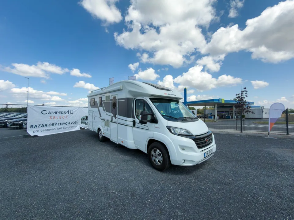 Adria Matrix Axess 670 SL