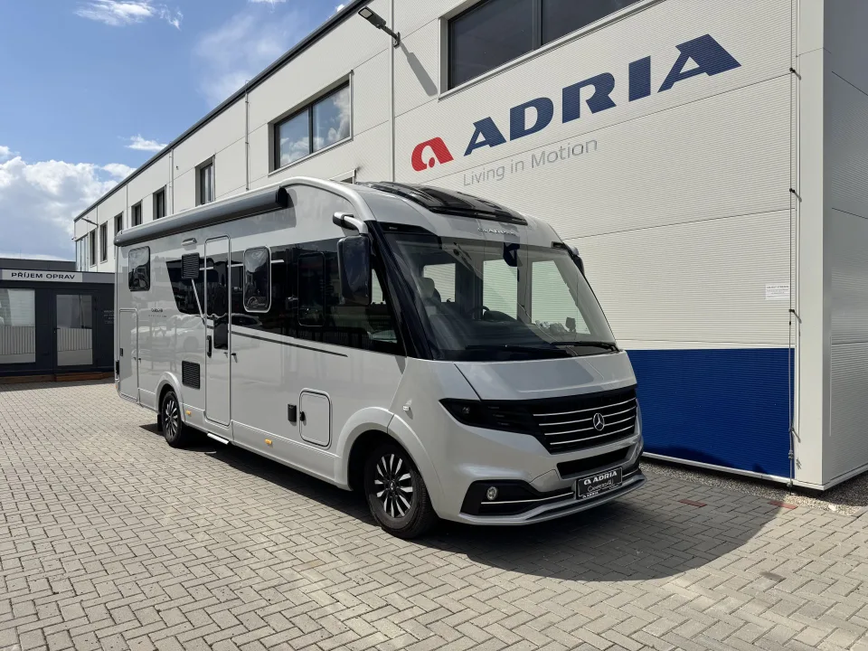 Adria Supersonic 780 DL