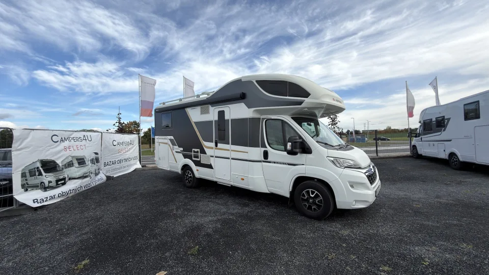 Adria Coral XL Axess 670 SL